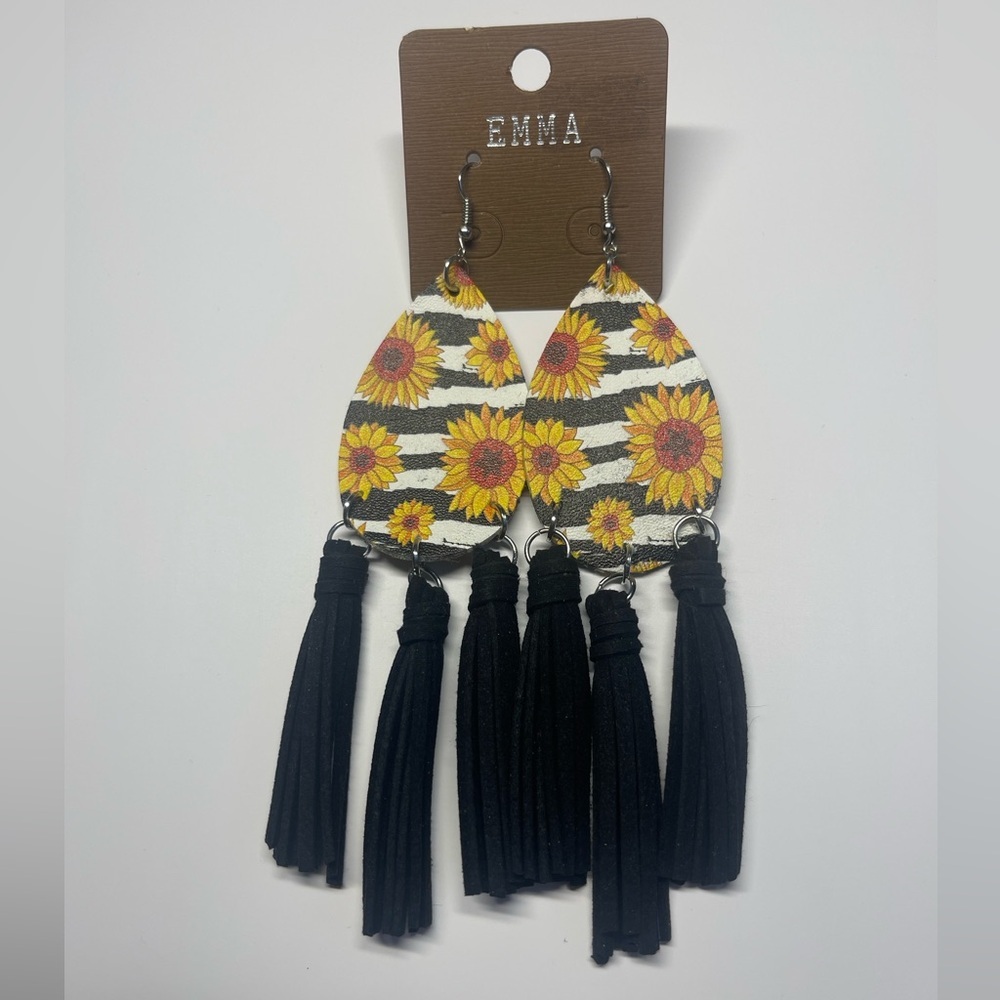 Sunflower Tassel fringe earrings fish hook closure western boho vibes new floral